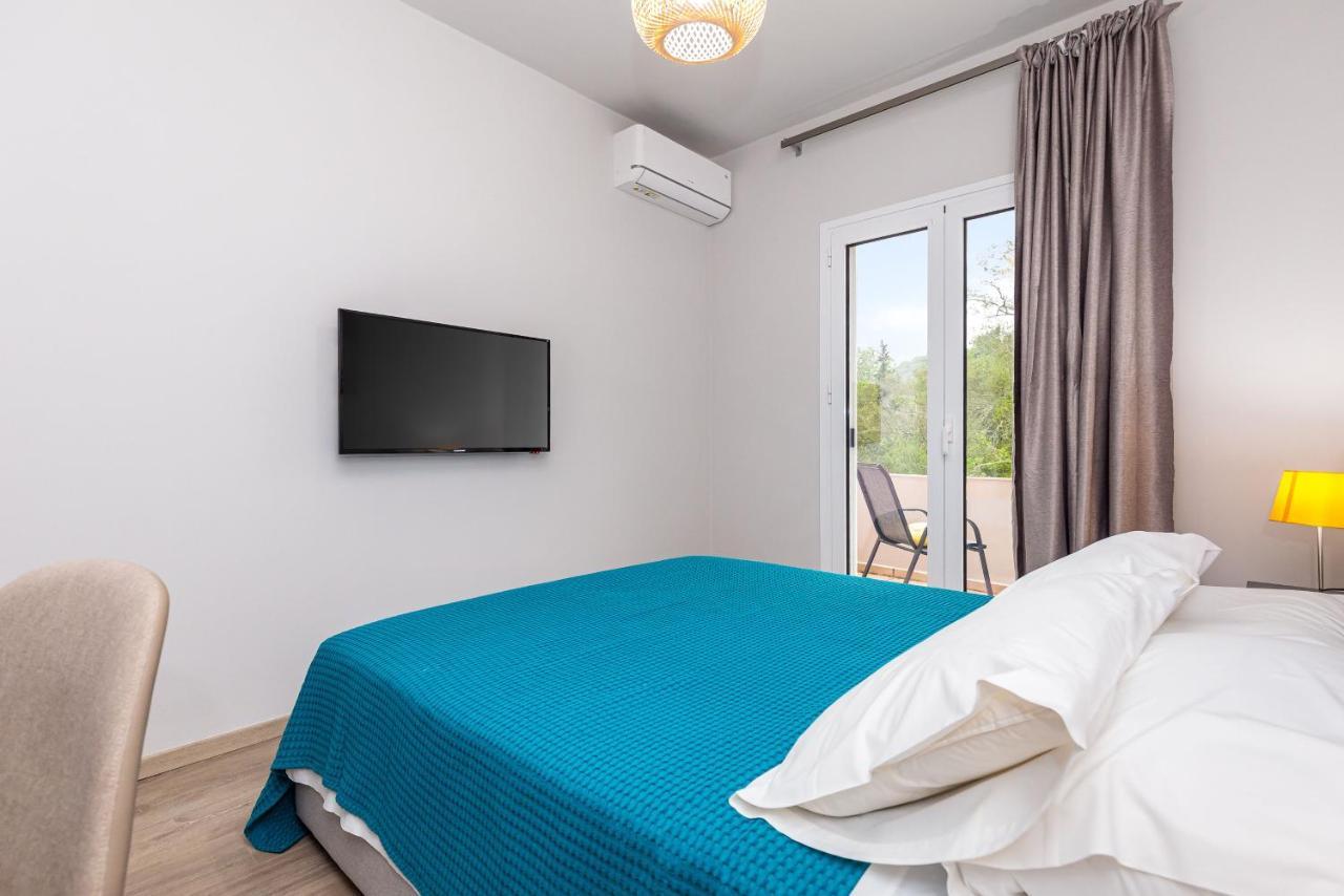 Nightingale Villa & Suites Corfu Gazátika Buitenkant foto
