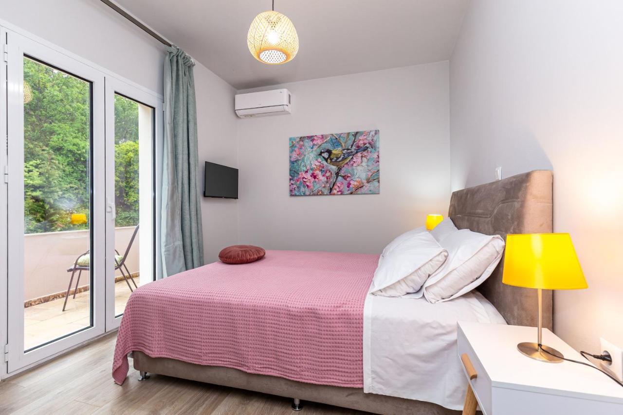 Nightingale Villa & Suites Corfu Gazátika Buitenkant foto