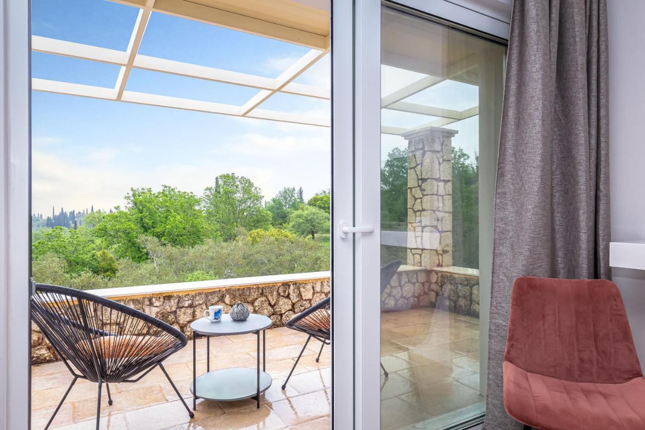 Nightingale Villa & Suites Corfu Gazátika Buitenkant foto